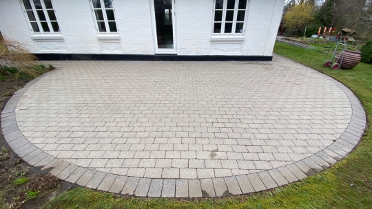fliser-efter-fliserens-terrasse